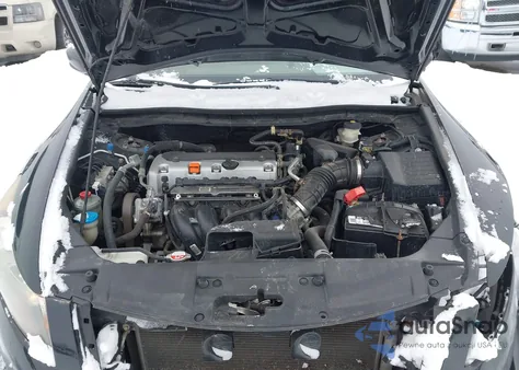 2010 Honda Accord 2.4 Lx z USA, uszkodzony, nr VIN 1HGCP2F32AA145589